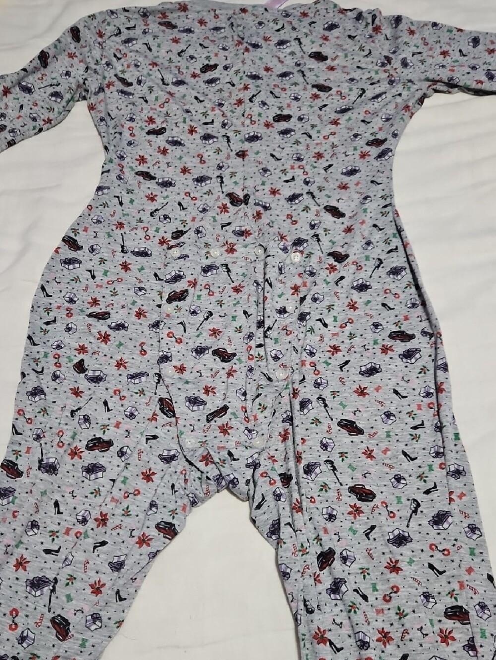 New Without Tags Savage X Fenty Gray Holiday-Print Button-Front  Onesie Pajama